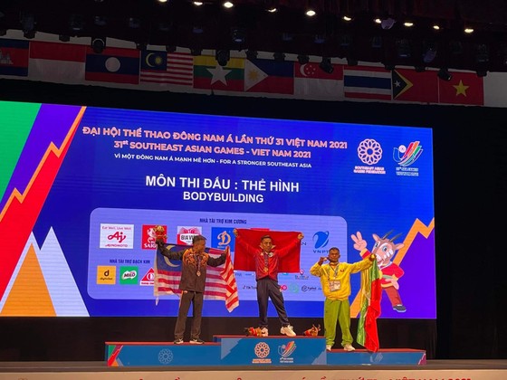 Phạm Văn Mách có lần thứ 4 giành HC vàng SEA Games. ẢNH: KIM LOAN