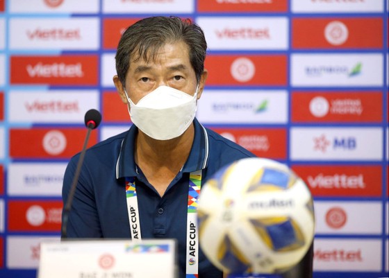 HLV của Viettel FC: Thất bại này không xứng đáng! ảnh 1