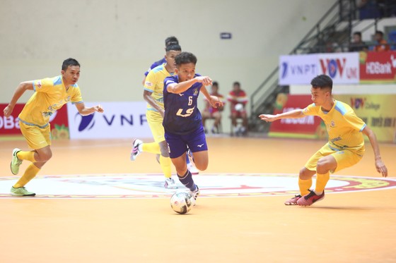 Giải futsal VĐQG 2022: Thái Sơn Nam thu hẹp khoảng cách với Sahako ảnh 1