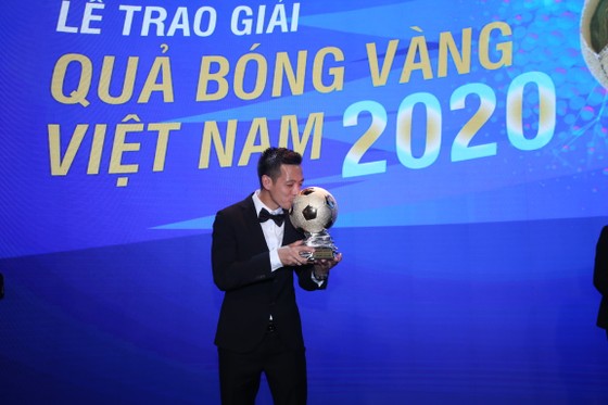 Bóng vàng với các lão tướng ảnh 1