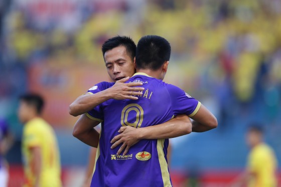 Vòng 23 V-League 2022: Hà Nội FC bất lực bị Thanh Hóa cầm chân ảnh 1