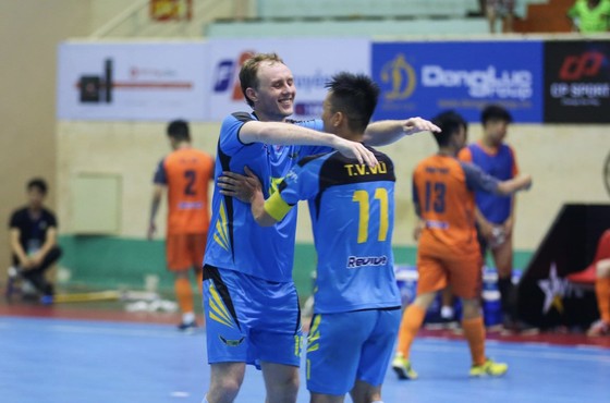 Giải futsal VĐQG lần đầu có ngoại binh: Đi muộn còn hơn không có ảnh 2