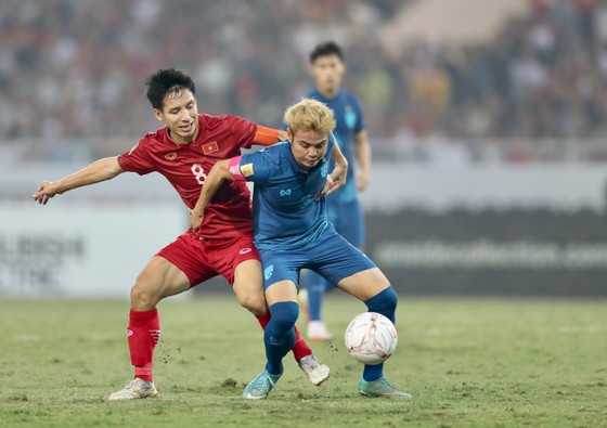 Đỗ Hùng Dũng cùng các tuyển thủ Việt Nam đã thi đấu hết mình ở trận chung kết lượt về AFF Cup 2022. ẢNH: ANH KHOA 
