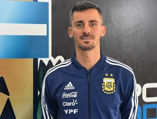 Tân HLV Nicolas Gulizia của Thái Sơn Nam từng có 4 năm huấn luyện các đội futsal trẻ và quốc gia Argentina 