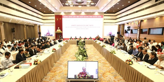 Khai mạc Hội thảo quốc gia Hệ giá trị quốc gia, hệ giá trị văn hoá, hệ giá trị gia đình và chuẩn mực con người Việt Nam trong thời kỳ mới ảnh 1