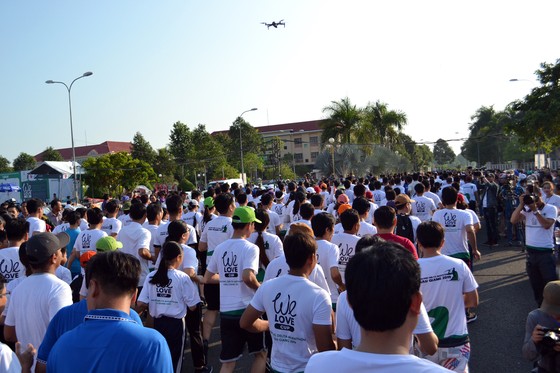 Hơn 7.100 vận động viên tham gia Giải marathon quốc tế “Mekong delta marathon” ảnh 1