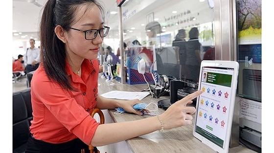 TPHCM đánh giá cán bộ quý II để chi thu nhập tăng thêm như cũ ảnh 1