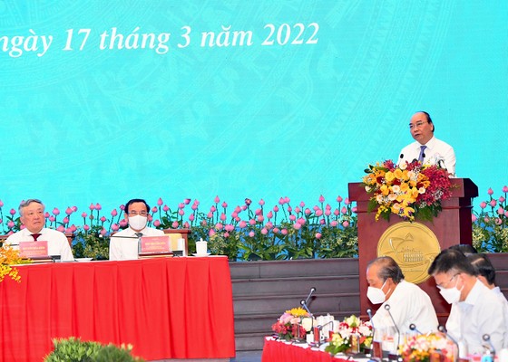 Chủ tịch nước Nguyễn Xuân Phúc: Tiếp tục xây dựng và hoàn thiện Nhà nước pháp quyền xã hội chủ nghĩa ảnh 1