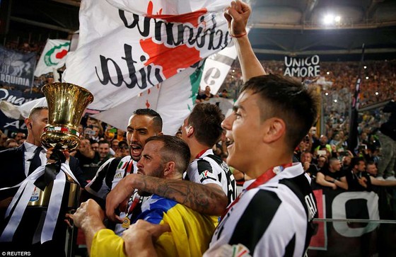Juventus - AC Milan 4-0: “Bà đầm già” xứng đáng đăng quang lần thứ 13 ảnh 6