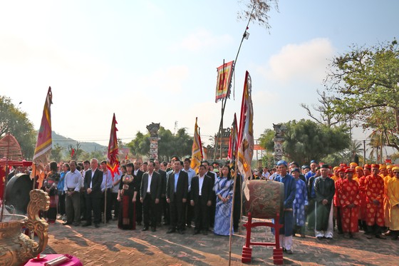 Đặc sắc Lễ Hội Cầu Huê ảnh 2