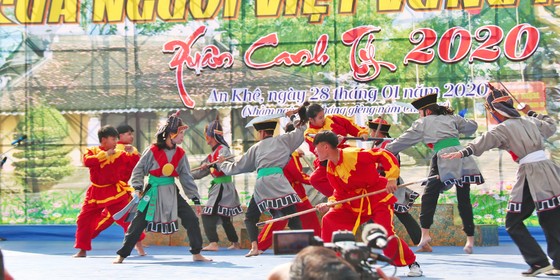 Đặc sắc Lễ Hội Cầu Huê ảnh 25