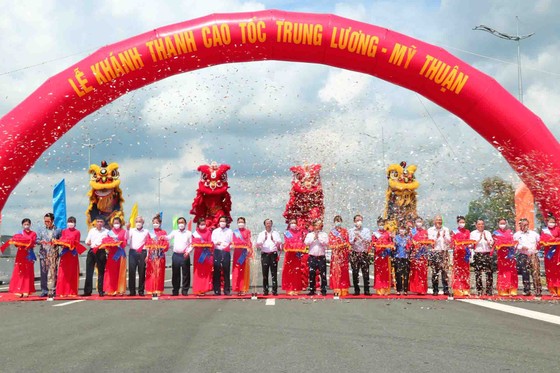 Khánh thành cao tốc Trung Lương - Mỹ Thuận ảnh 2 Khánh thành cao tốc Trung Lương - Mỹ Thuận ảnh 2