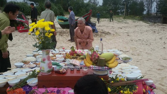 Quảng Bình: Người cha làm đám giỗ cho 64 liệt sĩ Gạc Ma đã qua đời ảnh 6