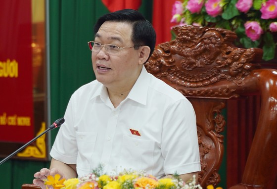 Chủ tịch Quốc hội Vương Đình Huệ: Trà Vinh cần phát huy thế mạnh kinh tế biển ảnh 2