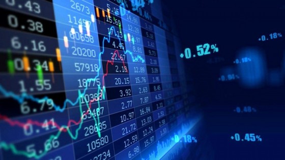 Tiền ‘ùn ùn’ đổ vào thị trường, VN Index tiến sát mốc 1.100 điểm