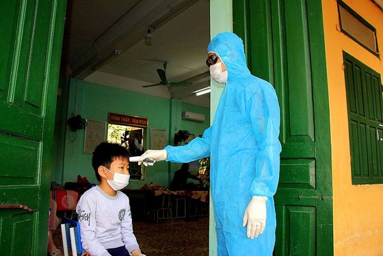 UNICEF: Cứ 7 trẻ thì có 1 em bị tổn thương tâm lý do các biện pháp phong tỏa dịch Covid-19 ảnh 1