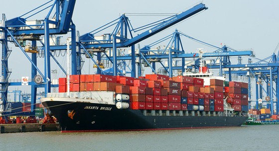 Nửa đầu tháng 11, Việt Nam nhập siêu hơn 1 tỷ USD ảnh 1