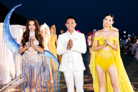 Thùy Tiên, Lương Thùy Linh, Tiểu Vy trình diễn thiết kế mới của Lê Thanh Hòa, Đỗ Long ảnh 5
