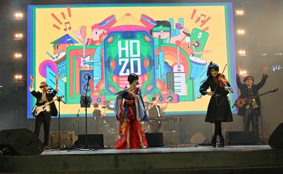 Khai mạc Lễ hội Âm nhạc Quốc tế TPHCM - Hò dô 2022 ảnh 8