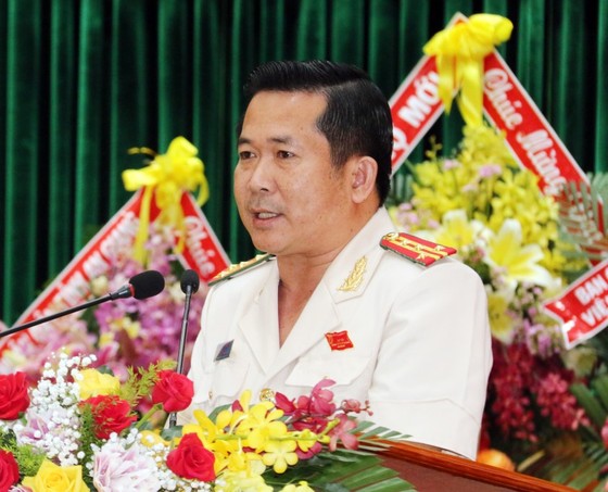 Đại tá Đinh Văn Nơi tái đắc cử Bí thư Đảng ủy Công an tỉnh An Giang ảnh 3