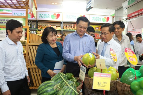 Khai trương điểm bán hàng Việt cố định ở Cần Thơ ảnh 2