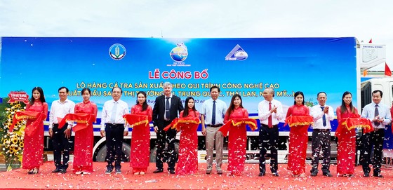 An Giang xuất khẩu lô cá tra công nghệ cao vào thị trường khó tính ảnh 1 An Giang xuất khẩu lô cá tra công nghệ cao vào thị trường khó tính ảnh 1