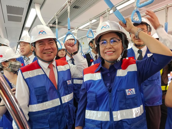 TPHCM ra mắt đoàn tàu metro số 1 ảnh 4