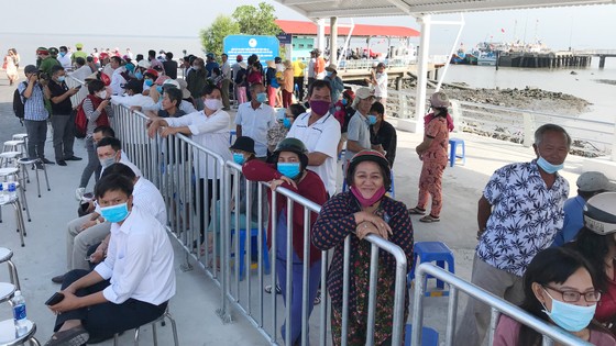 Khai trương tuyến phà biển Cần Giờ - Vũng Tàu ảnh 8