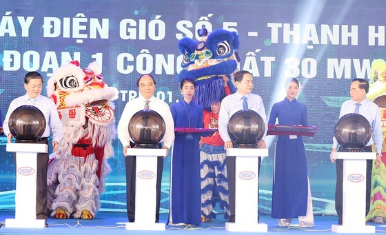 Bến Tre khánh thành đưa vào vận hành Nhà máy điện gió số 5 - Thạnh Hải ảnh 1