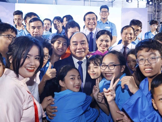 Chủ tịch nước dự ngày hội tựu trường của trẻ mồ côi do Covid-19 ảnh 2