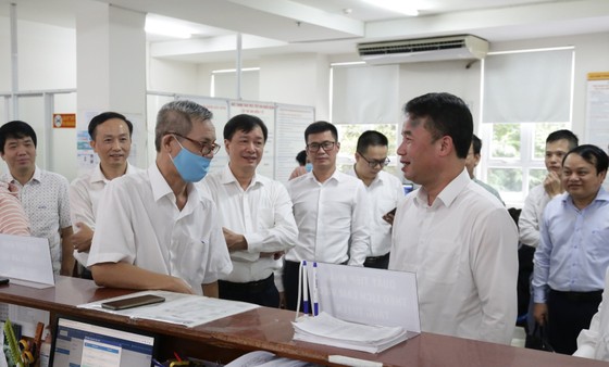 Thí điểm đặt lịch làm việc trực tuyến với cơ quan BHXH ảnh 1