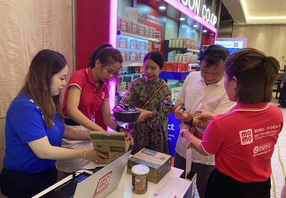 Đến Saigon Co.op, thoải mái thanh toán bằng MoMo ảnh 1 Đến Saigon Co.op, thoải mái thanh toán bằng MoMo ảnh 1