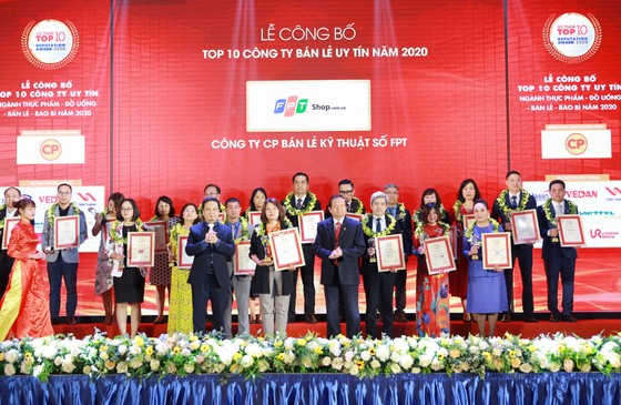 FPT Retail vào Top 10 Công ty Bán lẻ uy tín nhất Việt Nam ảnh 2