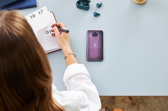 Nokia 5.4 có mức giá 4,99 triệu đồng tại thị trường Việt Nam ảnh 3