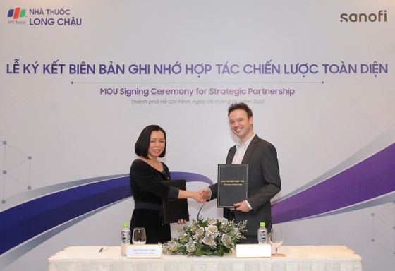 FPT Long Châu hợp tác cùng Sanofi CHC tiên phong trong thị trường chăm sóc sức khoẻ hiện đại ảnh 2