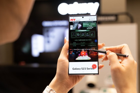 Người dùng có thể trải nghiệm Galaxy S23 Series tại MT Smart