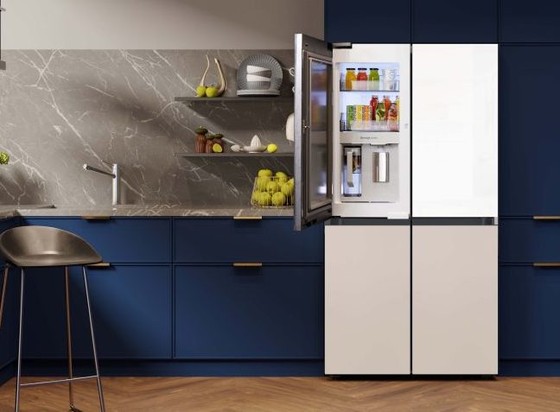 Tủ lạnh Bespoke Multidoor mới với quầy minibar sành điệu ảnh 2