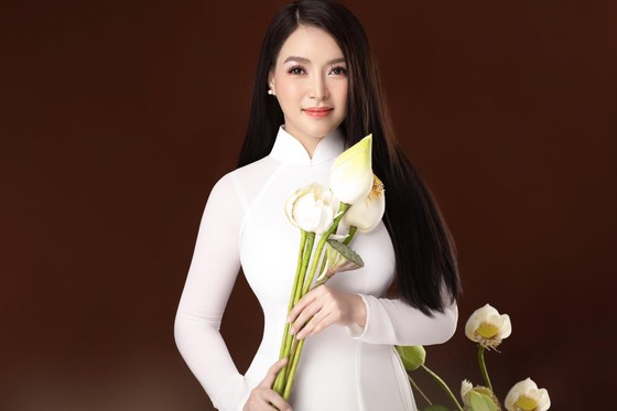 Ngỡ ngàng với “Bài ca hy vọng” giữa Mù Căng Chải bạt ngàn tươi xanh ảnh 1 Ngỡ ngàng với “Bài ca hy vọng” giữa Mù Căng Chải bạt ngàn tươi xanh ảnh 1