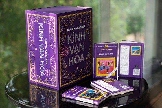 Lấp lánh hành trình 25 năm của bộ Kính vạn hoa ảnh 1