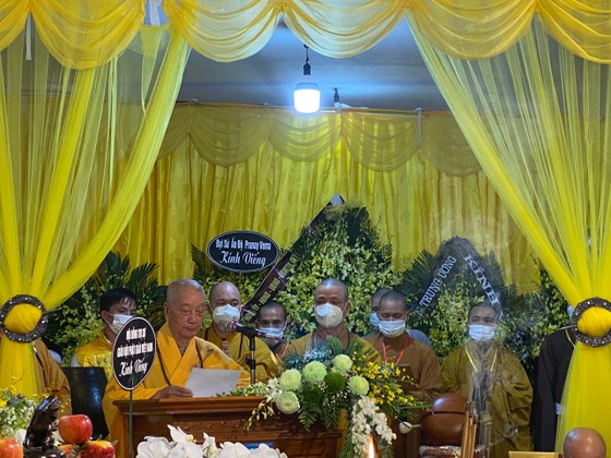 Trang nghiêm lễ tưởng niệm Đại lão Hòa thượng Thích Phổ Tuệ ảnh 3