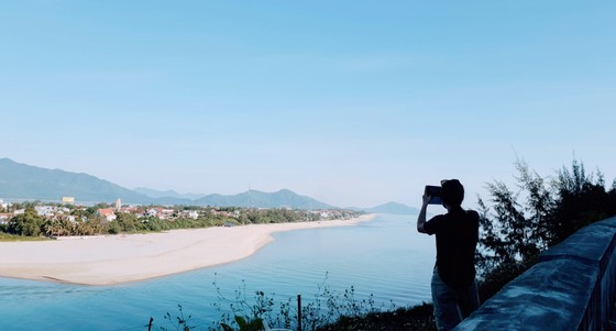 90% du khách lo ngại sẽ bị cách ly tại điểm đến hoặc khi quay về nhà ảnh 1