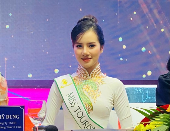 Người đẹp Hương Ly đại diện Việt Nam dự thi Hoa hậu Du lịch thế giới 2022