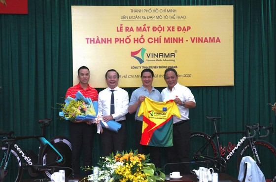 Đội xe đạp thành phố sẽ chuyển tên từ VUS TPHCM sang TPHCM Vinama ảnh 1 Đội xe đạp thành phố sẽ chuyển tên từ VUS TPHCM sang TPHCM Vinama ảnh 1