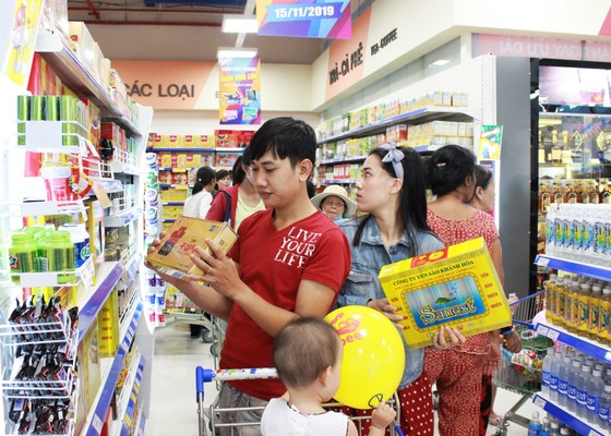Đa dạng chọn quà mừng thầy cô trong ngày 20-11 ảnh 1 Đa dạng chọn quà mừng thầy cô trong ngày 20-11 ảnh 1
