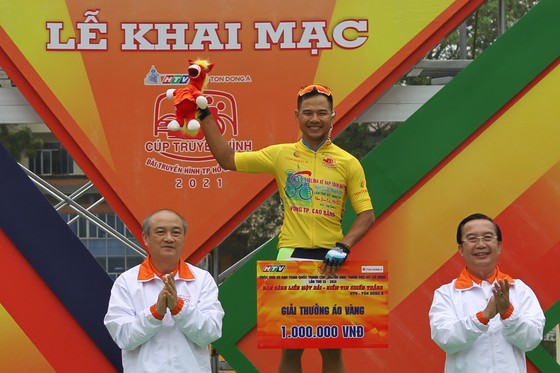 TPHCM thành công đưa Lê Nguyệt Minh thắng chặng mở màn cuộc đua xe đạp Cúp Truyền hình 2021 ảnh 3