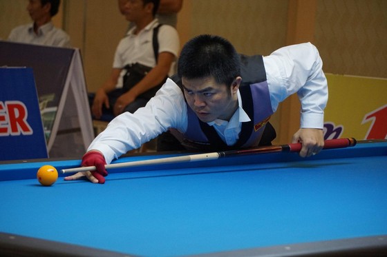 Trần Quyết Chiến và Nguyễn Quốc Nguyện đối đầu nhau ở giải Billiards UMB 3C Grand Prix ảnh 2 Trần Quyết Chiến và Nguyễn Quốc Nguyện đối đầu nhau ở giải Billiards UMB 3C Grand Prix ảnh 2