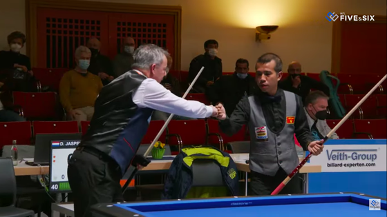 “Song Chiến” giúp đội tuyển Billiards Việt Nam thắng đội của cơ thủ số 1 thế giới Dick Jaspers ảnh 2