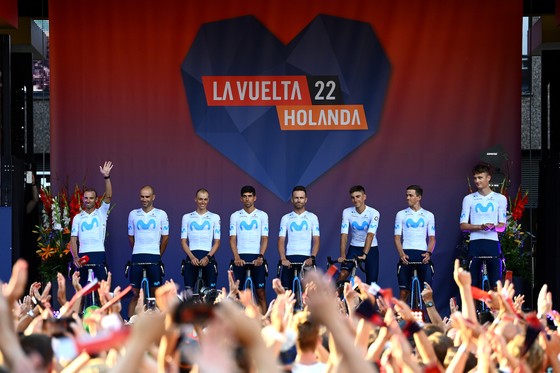 Movistar giới thiệu áo đấu mới cho Vuelta a Espana 2022