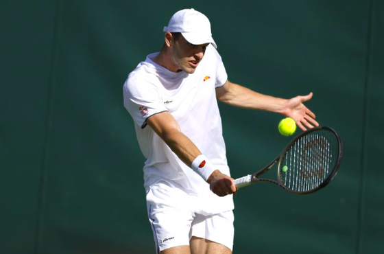 Lý Hoàng Nam đánh bại hạt giống số 1 lọt vào bán kết giải quần vợt Bangkok Open Challenger ATP 50 ảnh 1