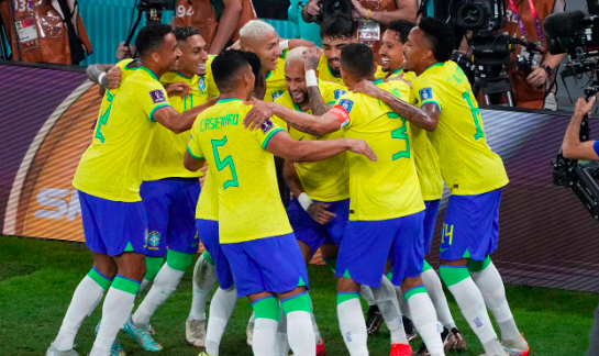 Niềm vui của các cầu thủ Brazil sau khi ghi bàn